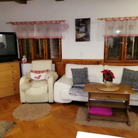 Chalupa Nove Hrabeci Holiday home Sluknov