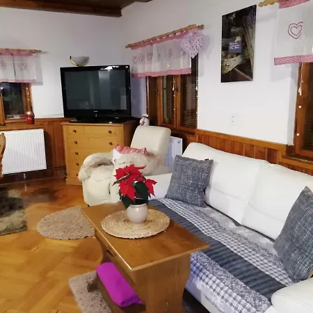 Chalupa Nove Hrabeci Holiday home *